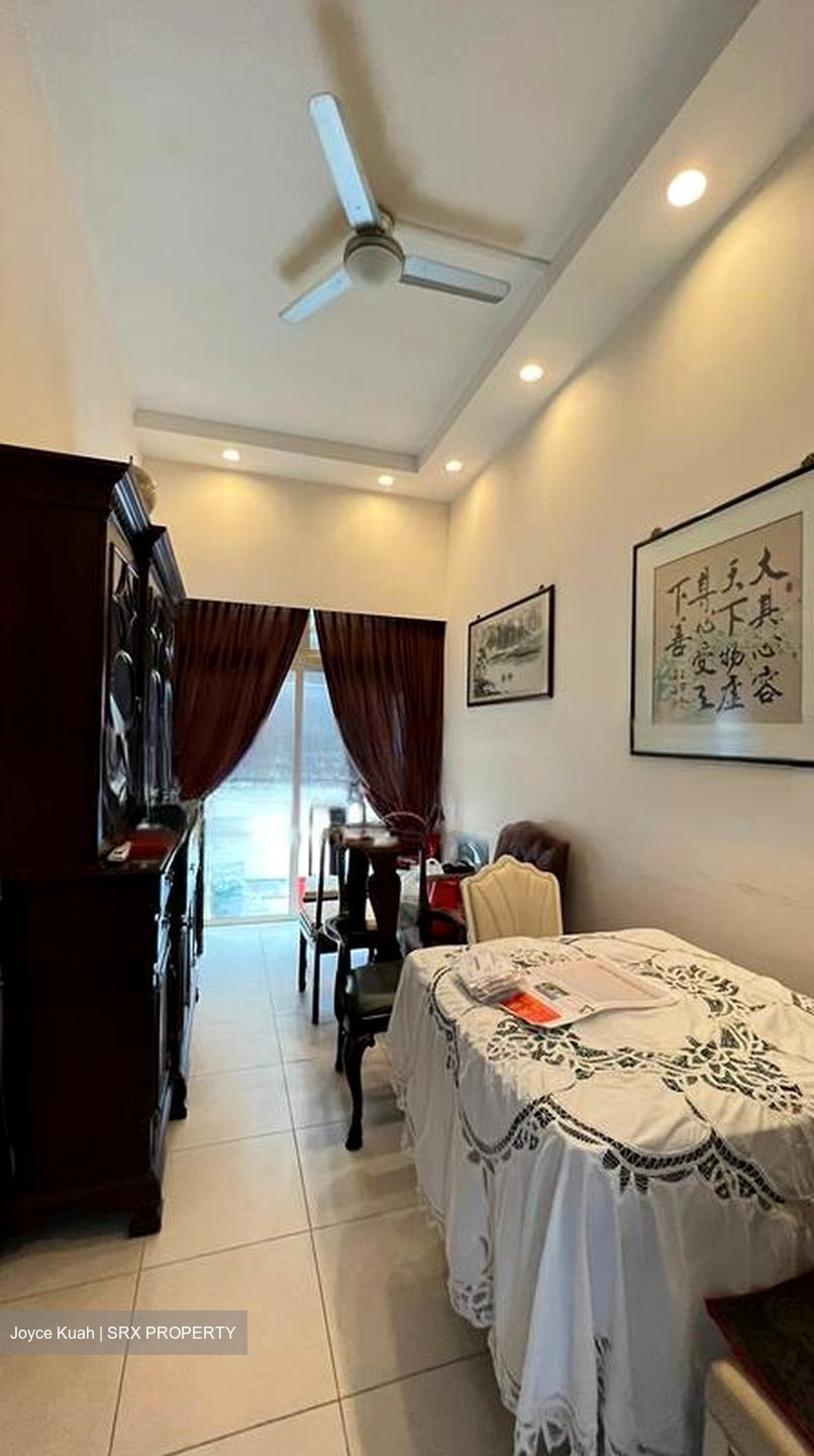 Mimosa Drive (D28), Terrace #461759551